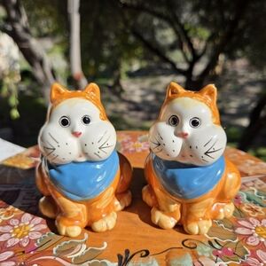 VTG Chubby Cheek Feline Cat Salt & Pepper Shakers Baker Hart Stuart Ceramic Japa